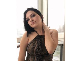 Kliknij tutaj i rozmawiać z modelką! DesireEva