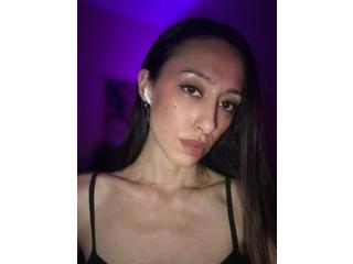 Kliknij tutaj i rozmawiać z modelką! BellaNight