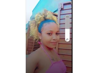 Kliknij tutaj i rozmawiać z modelką! Orinah