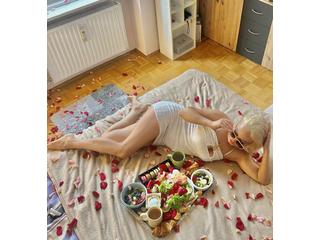 Kliknij tutaj i rozmawiać z modelką! Extremes25